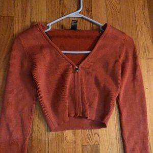 Long sleeve crop top zipper up